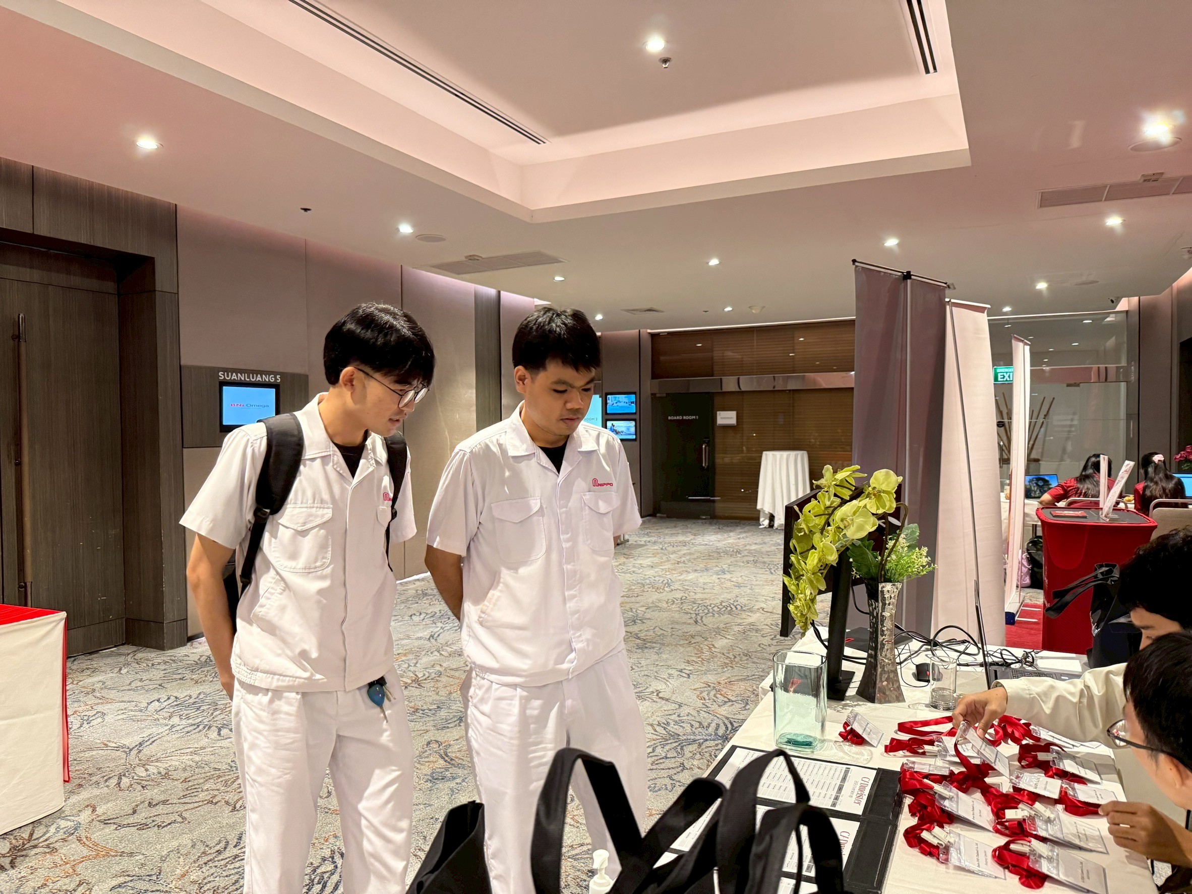 ScTrZkRGQw3nw4TpEghLqveNAqKH8Hgz